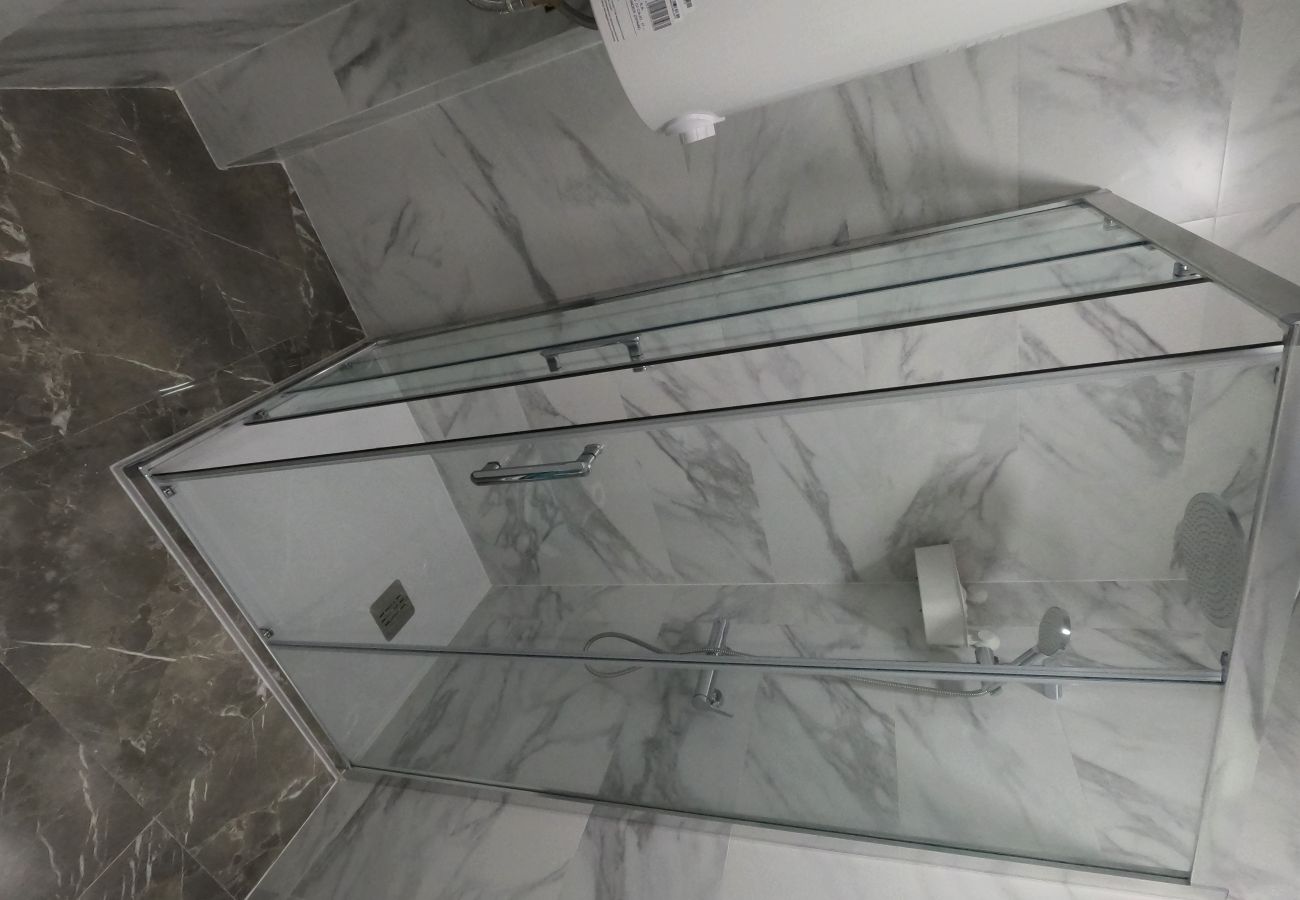 Apartamento em Costa de Caparica - Caparica, apartamento T1 Renovado, Costa de Caparica, Lisboa 