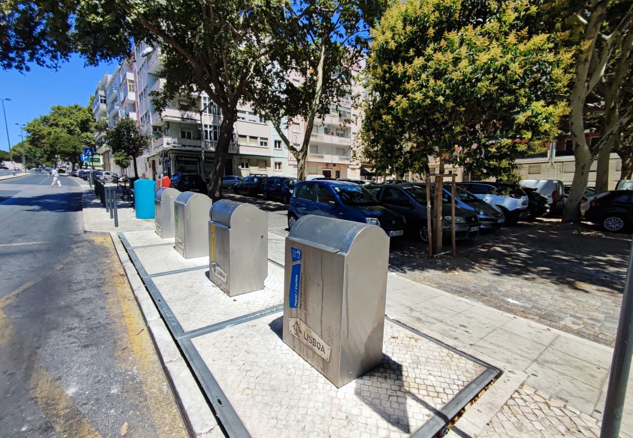 Quarto em Lisboa - Lisboa, Quarto com AC na Penha de França, Lisboa