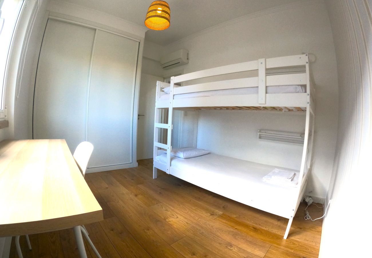 Apartamento em Lisboa - Lisboa T3 moderno em Benfica, Lisboa