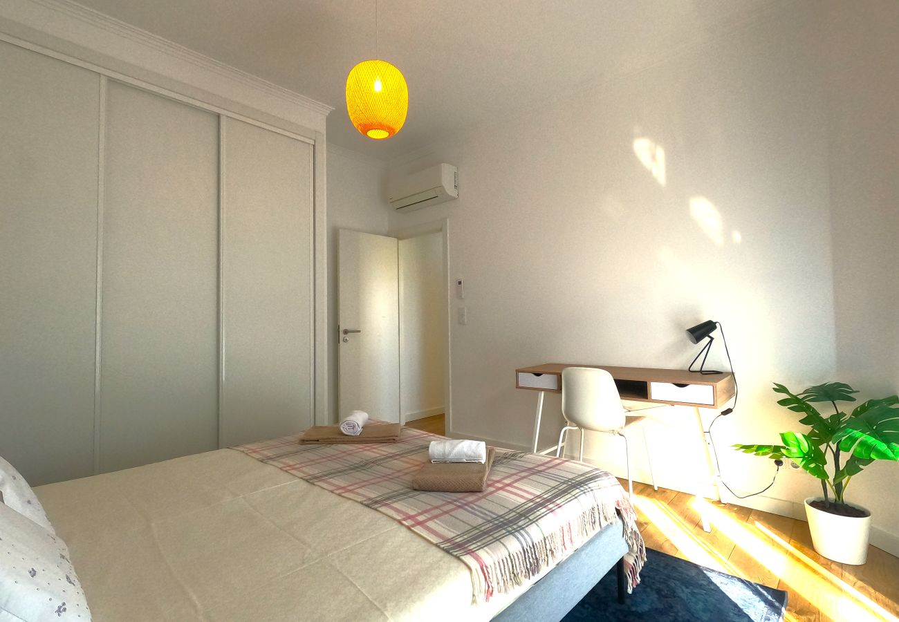 Apartamento em Lisboa - Lisboa T3 moderno em Benfica, Lisboa