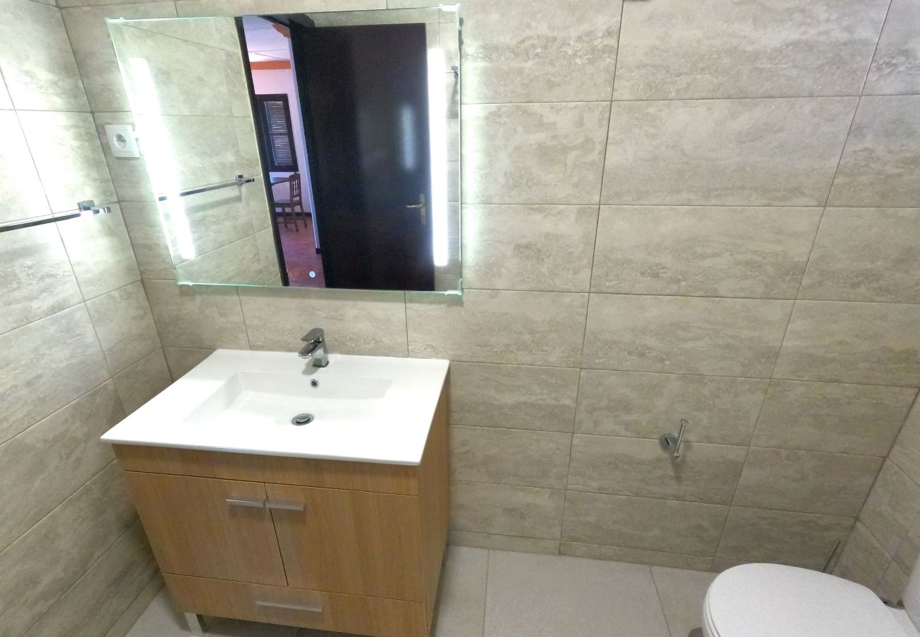Villa em Caparica - Caparica, Quinta V4 com amplo jardim em Lazarim, Caparica
