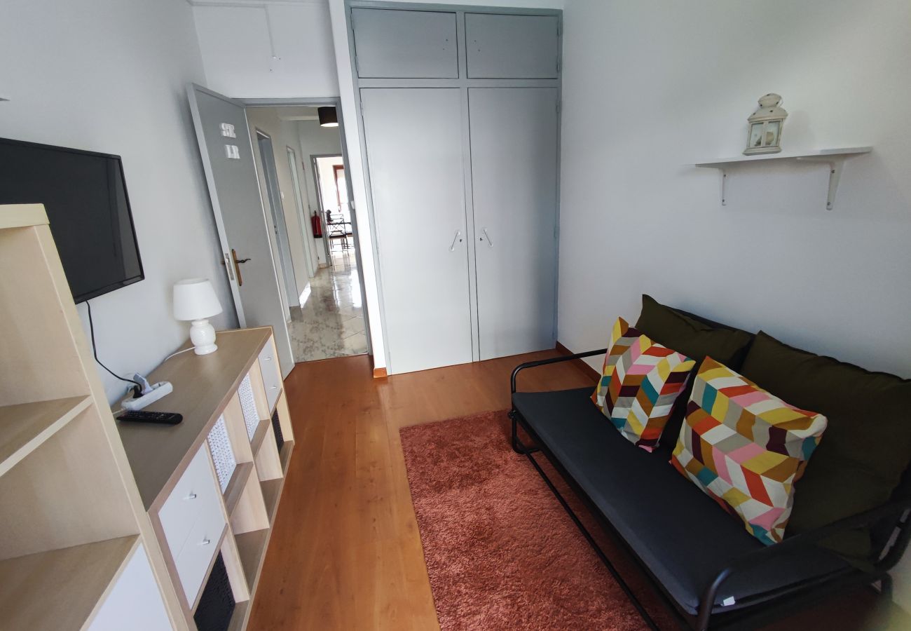 Apartamento em Queluz - Sintra, T3 com terraço em Massamá, Queluz, Sintra