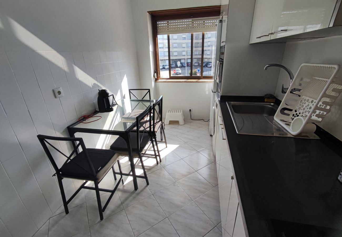 Apartamento em Queluz - Sintra, T3 com terraço em Massamá, Queluz, Sintra