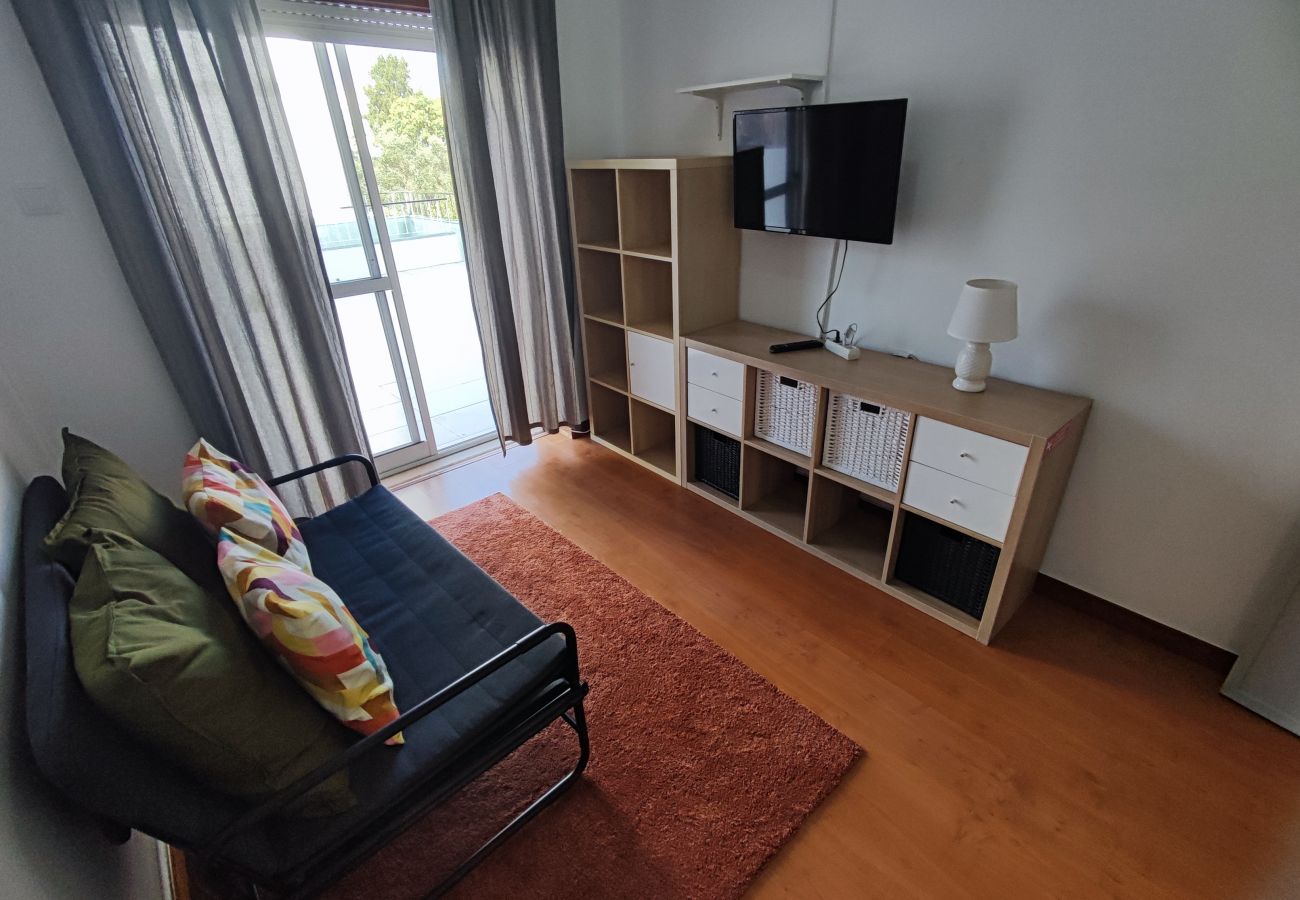 Apartamento em Queluz - Sintra, T3 com terraço em Massamá, Queluz, Sintra