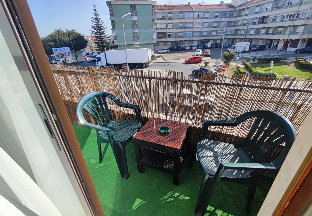 Apartamento em Queluz - Sintra, T3 com terraço em Massamá, Queluz, Sintra