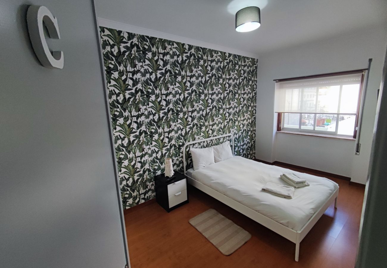 Apartamento em Queluz - Sintra, T3 com terraço em Massamá, Queluz, Sintra