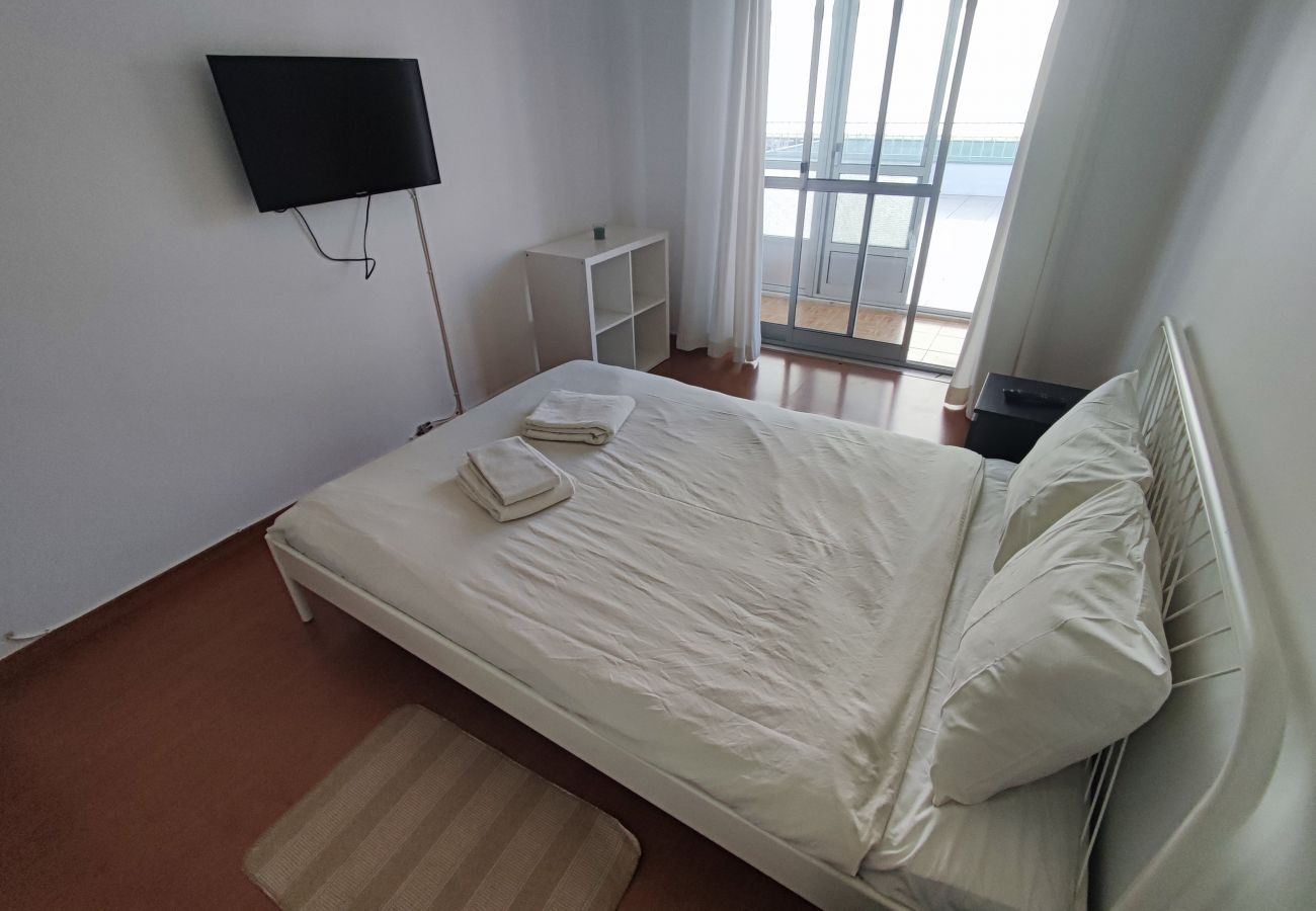 Apartamento em Queluz - Sintra, T3 com terraço em Massamá, Queluz, Sintra