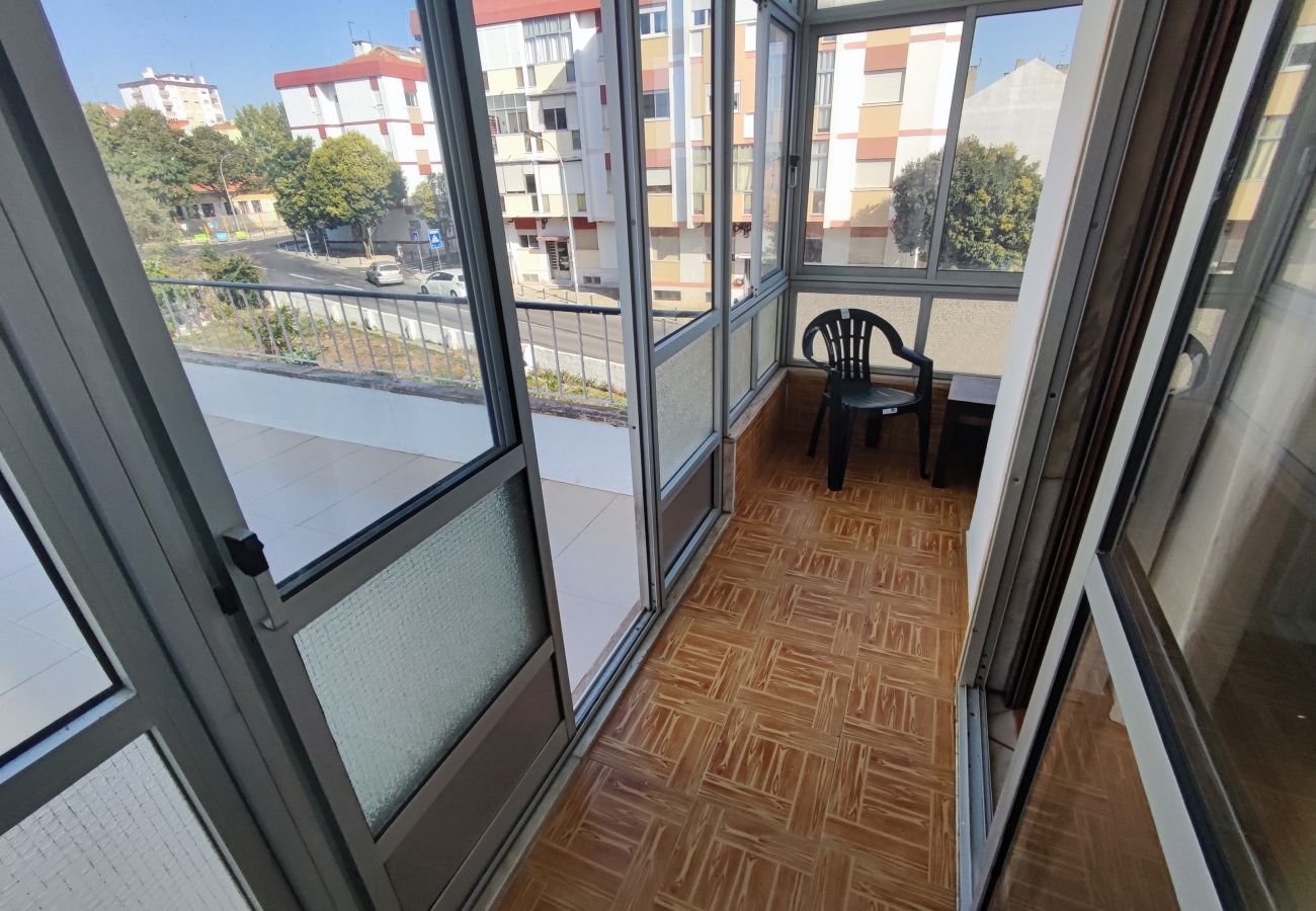 Apartamento em Queluz - Sintra, T3 com terraço em Massamá, Queluz, Sintra