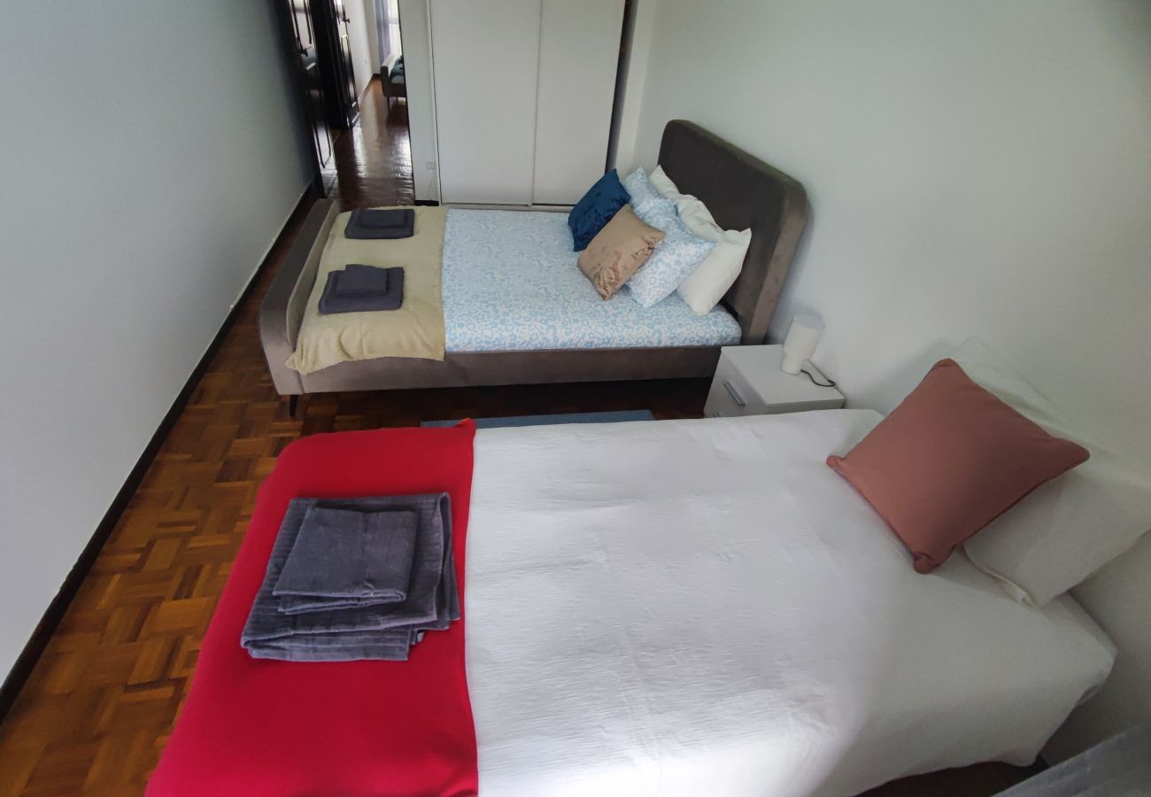 Apartamento em Amadora - Lisboa, T2 espaçoso na Damaia, Lisboa