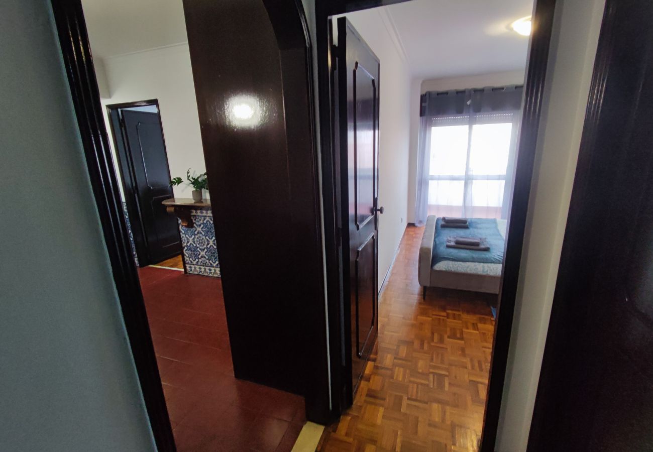 Apartamento em Amadora - Lisboa, T2 espaçoso na Damaia, Lisboa