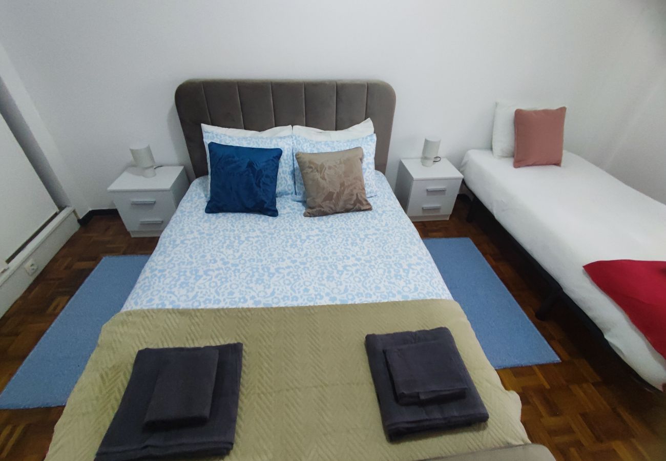 Apartamento em Amadora - Lisboa, T2 espaçoso na Damaia, Lisboa