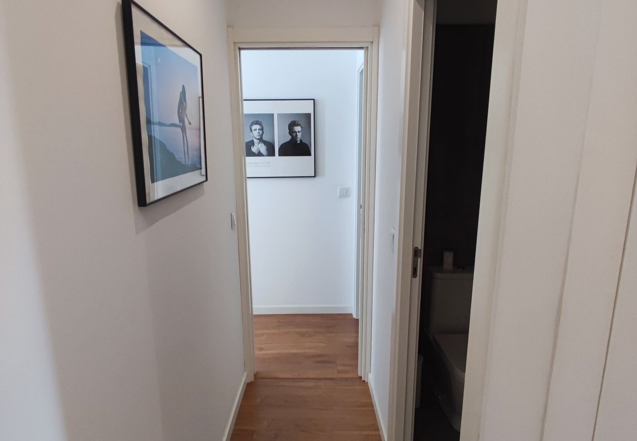 Apartamento em Lisboa - Lisboa T1 Varanda com vista rio, R Cidade Cardiff, Lisboa