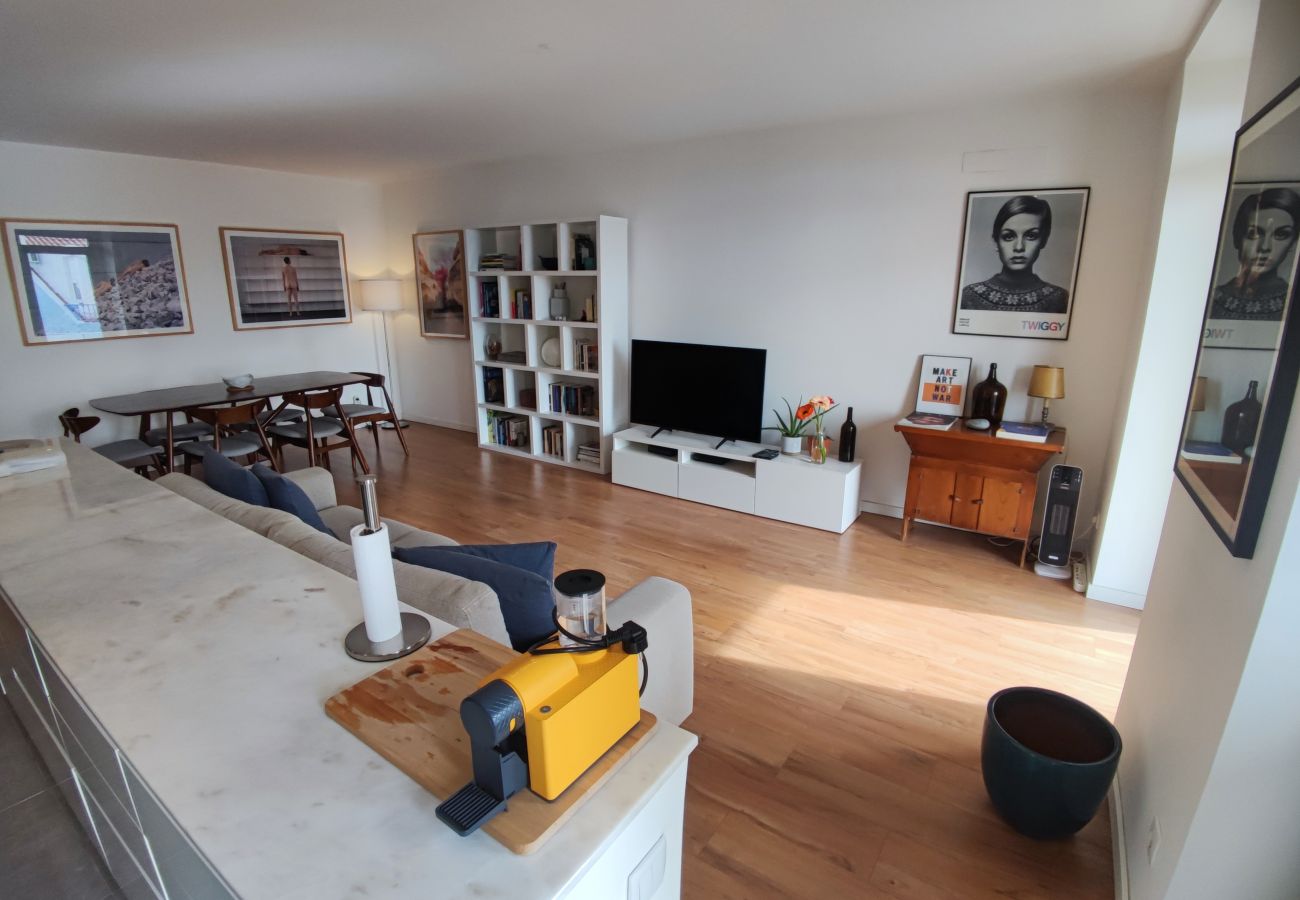 Apartamento em Lisboa - Lisboa T1 Varanda com vista rio, R Cidade Cardiff, Lisboa