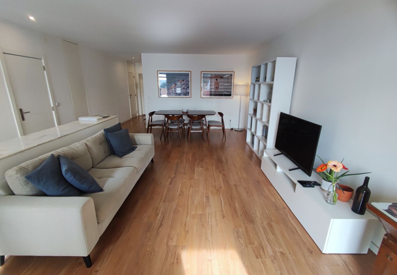 Apartamento em Lisboa - Lisboa T1 Varanda com vista rio, R Cidade Cardiff, Lisboa