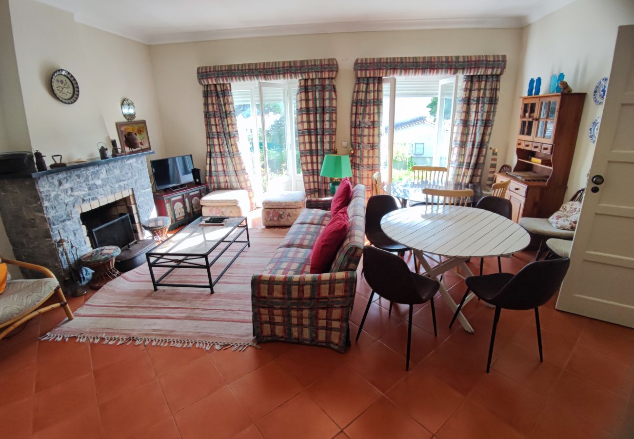 Casa em Colares - Sintra, Moradia rustica tradicional em Colares, Sintra