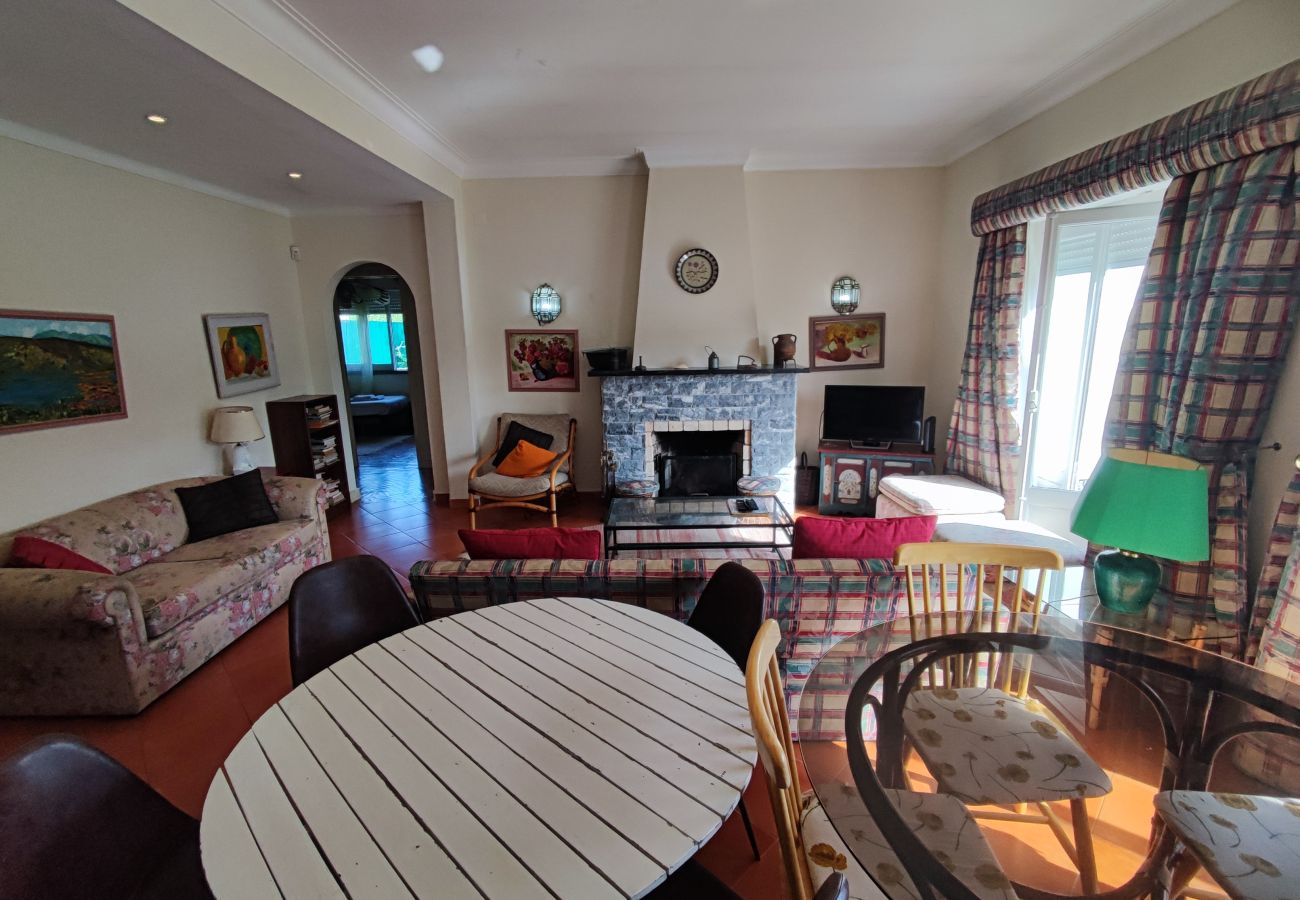 Casa em Colares - Sintra, Moradia rustica tradicional em Colares, Sintra