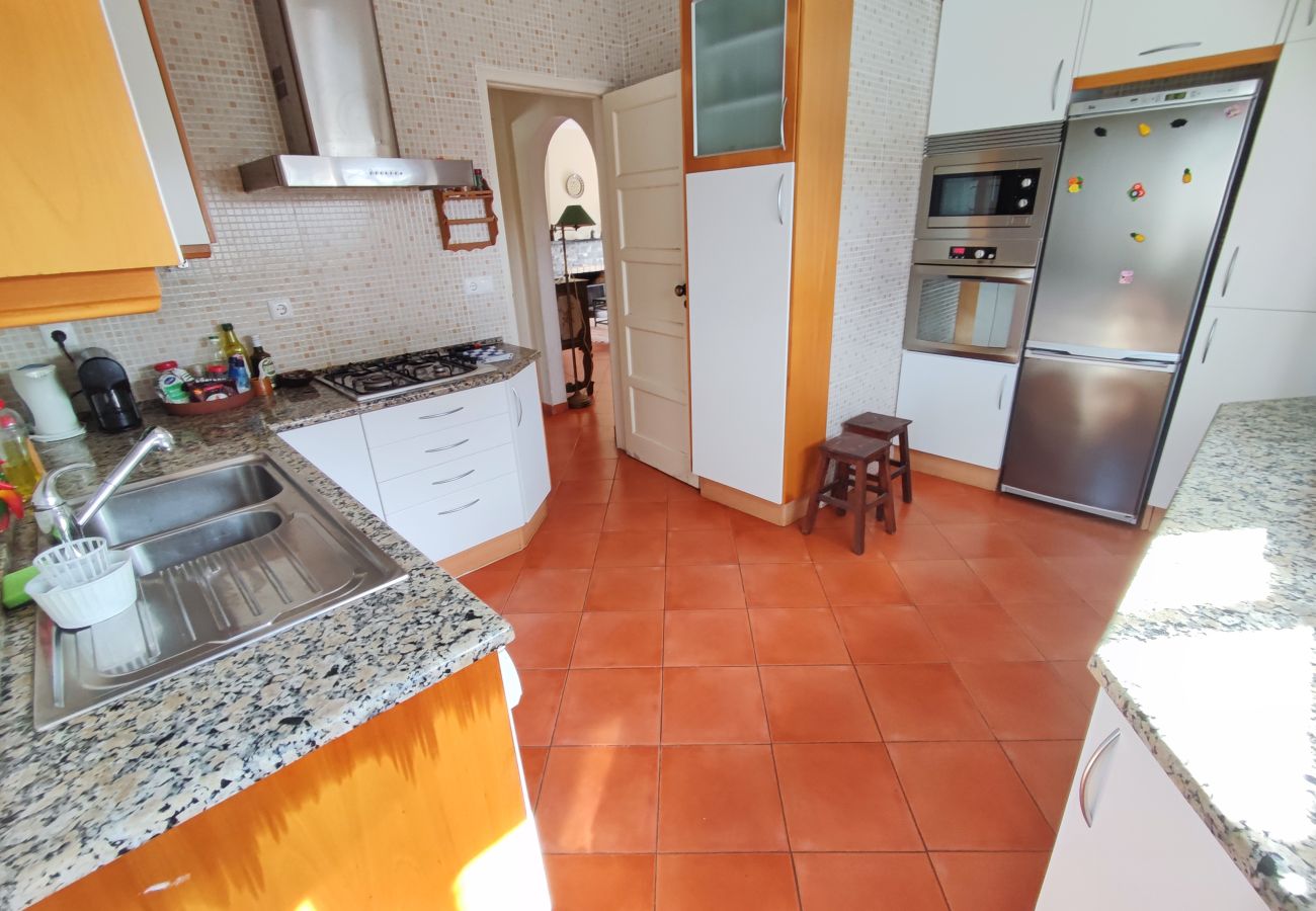 Casa em Colares - Sintra, Moradia rustica tradicional em Colares, Sintra