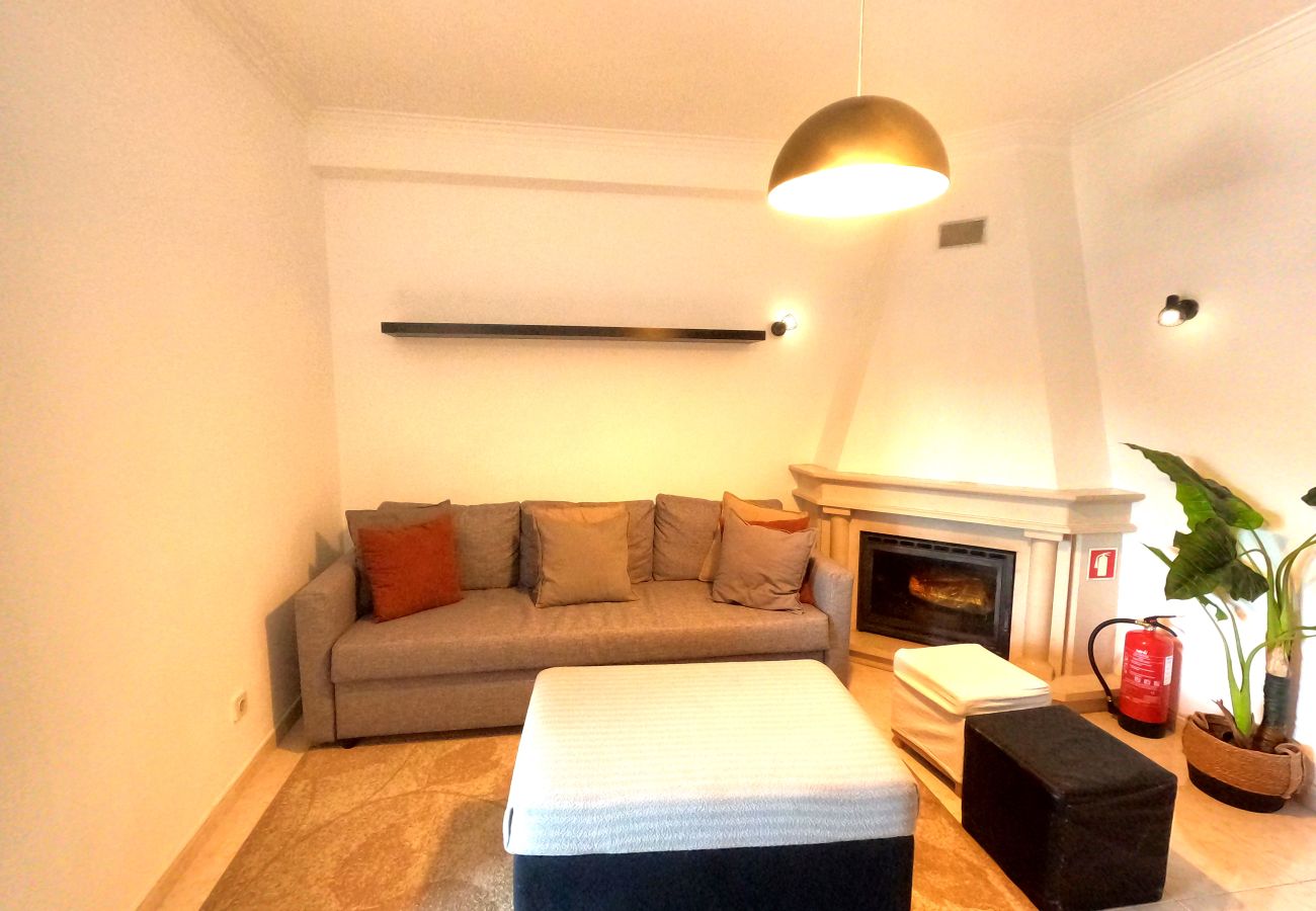 Apartamento em Oeiras - Lisboa, apartamento T1 Moderno com varanda em Barcarena, Oeiras