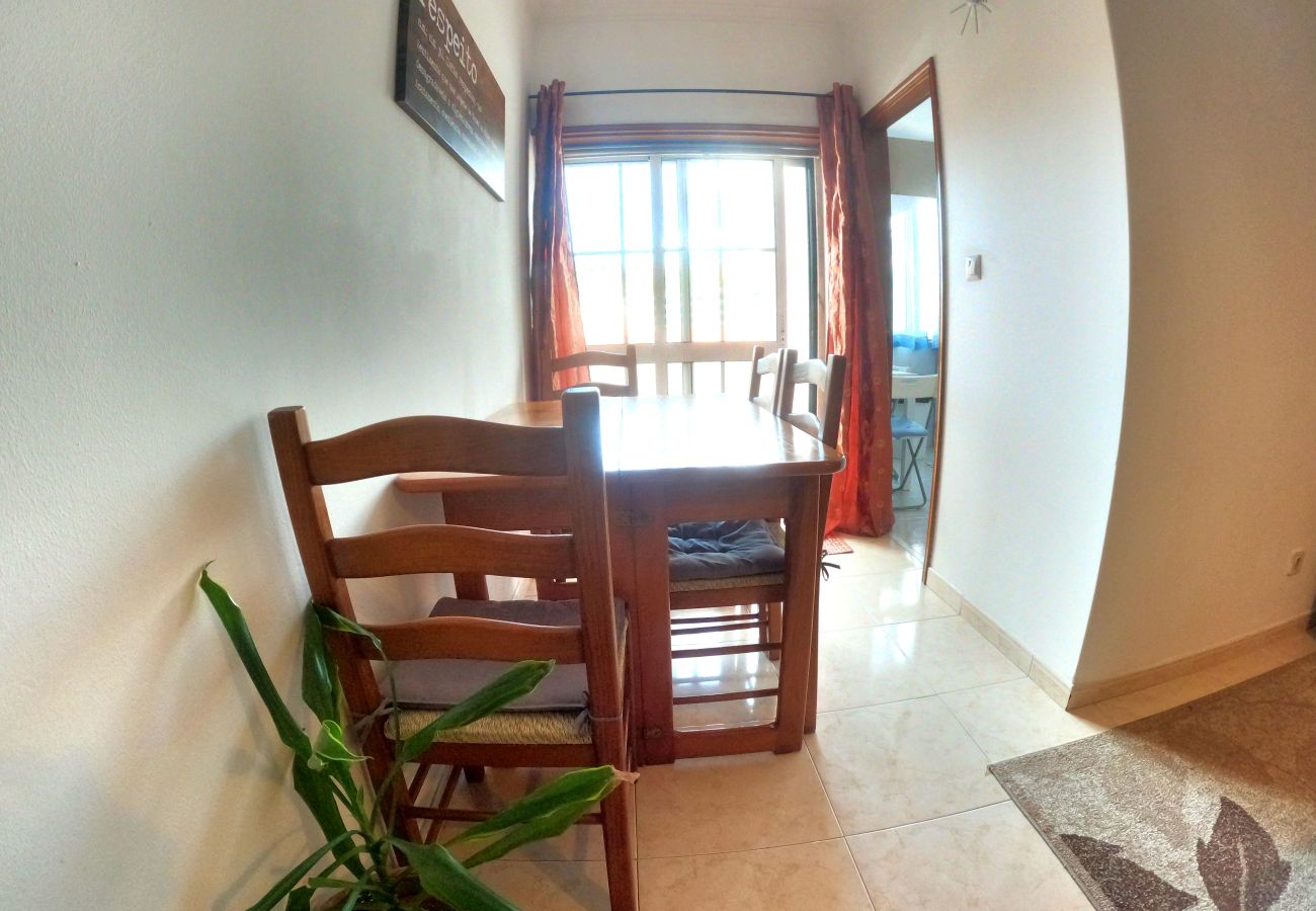 Apartamento em Oeiras - Lisboa, apartamento T1 Moderno com varanda em Barcarena, Oeiras