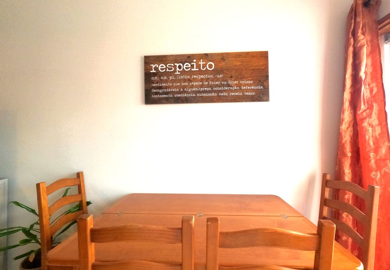 Apartamento em Oeiras - Lisboa, apartamento T1 Moderno com varanda em Barcarena, Oeiras