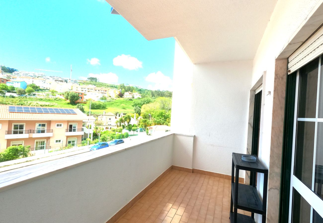 Apartamento em Oeiras - Lisboa, apartamento T1 Moderno com varanda em Barcarena, Oeiras