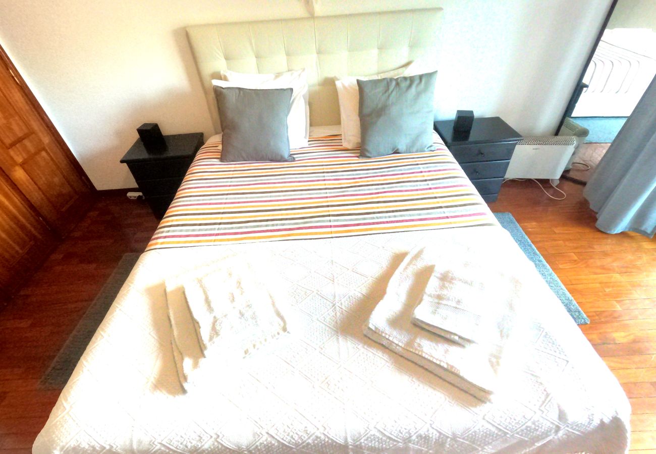 Apartamento em Oeiras - Lisboa, apartamento T1 Moderno com varanda em Barcarena, Oeiras