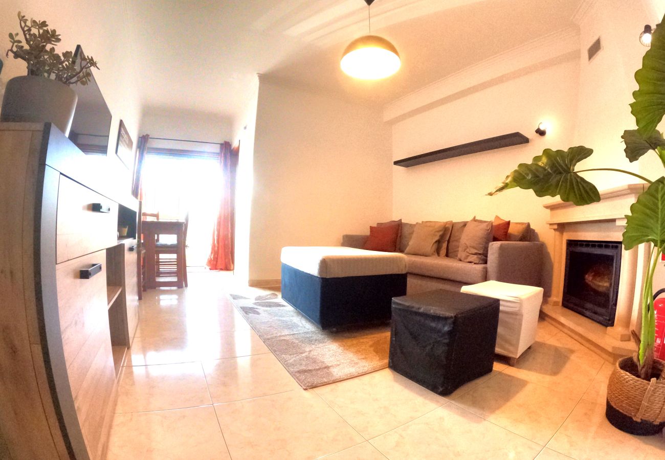 Apartamento em Oeiras - Lisboa, apartamento T1 Moderno com varanda em Barcarena, Oeiras