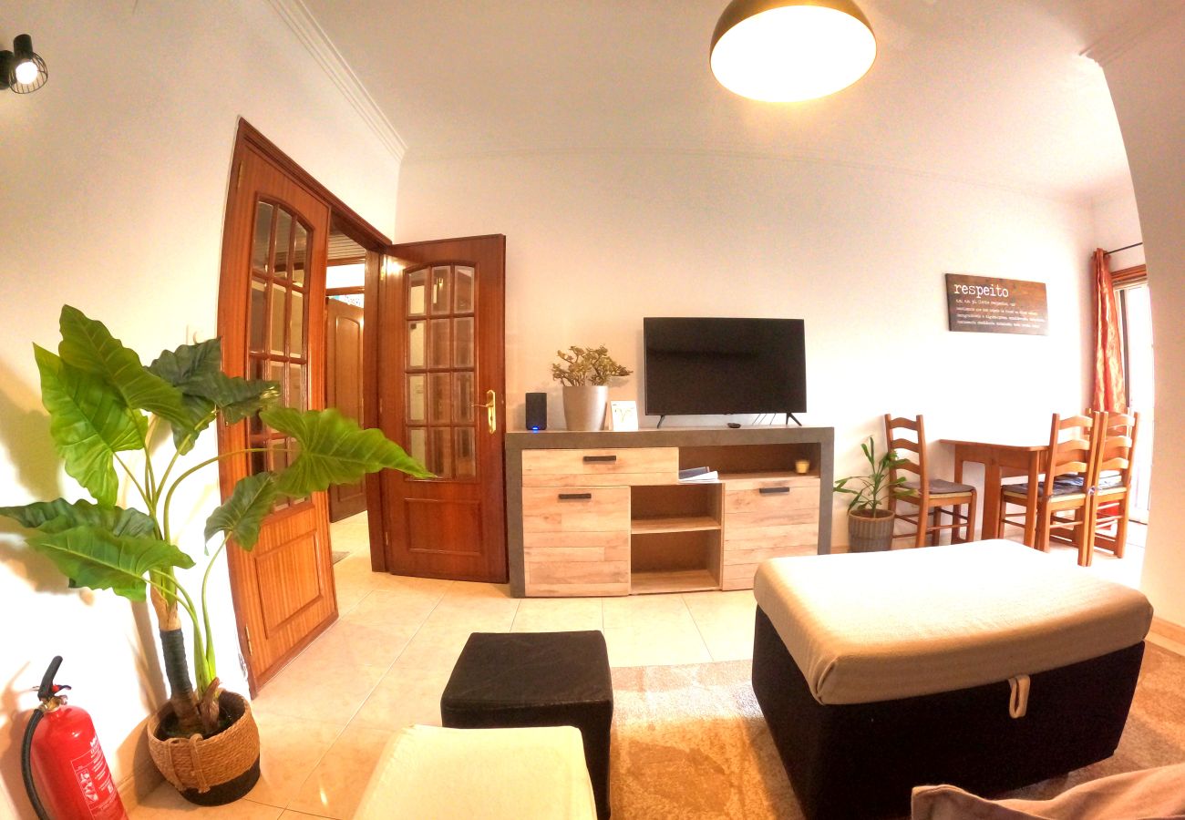 Apartamento em Oeiras - Lisboa, apartamento T1 Moderno com varanda em Barcarena, Oeiras