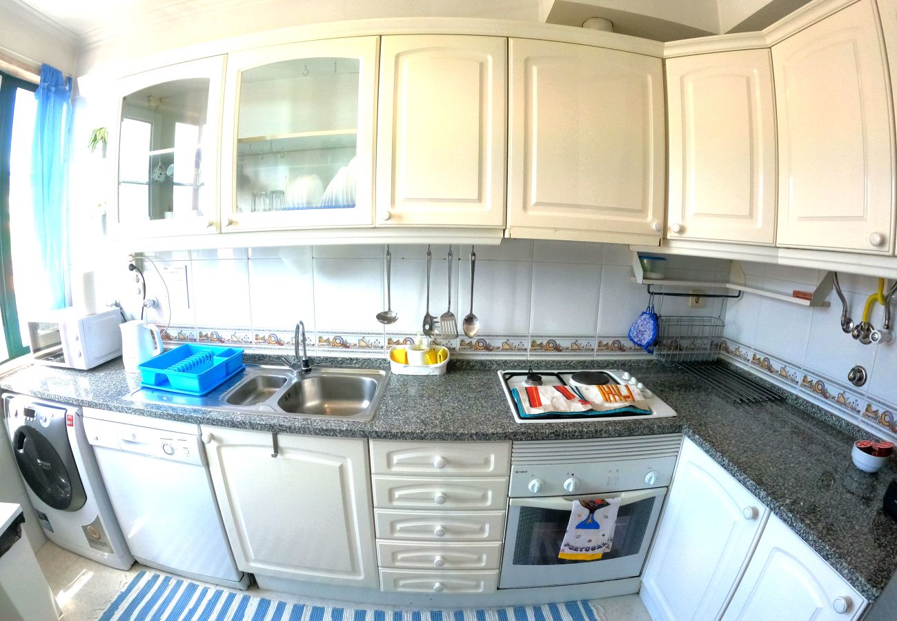 Apartamento em Oeiras - Lisboa, apartamento T1 Moderno com varanda em Barcarena, Oeiras