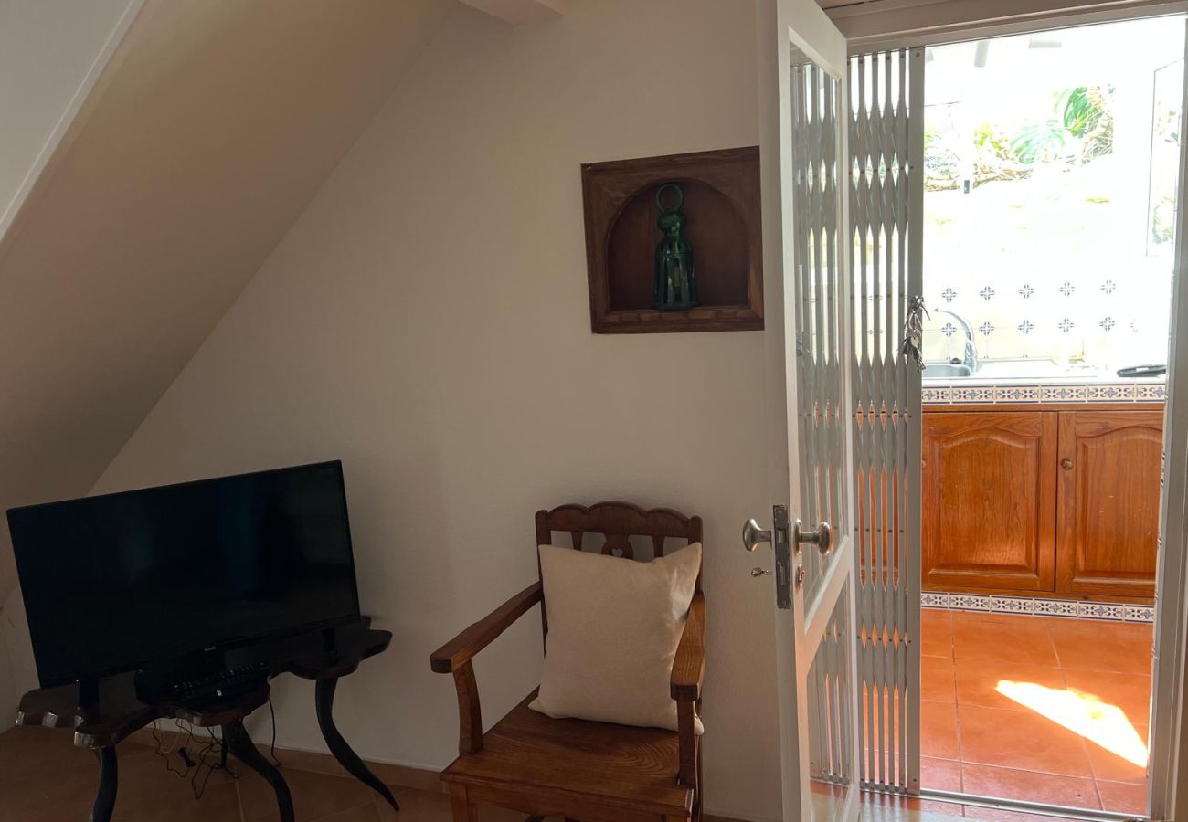 Apartamento em Estoril - Cascais, T2 com excelente jardim no Estoril, Livramento