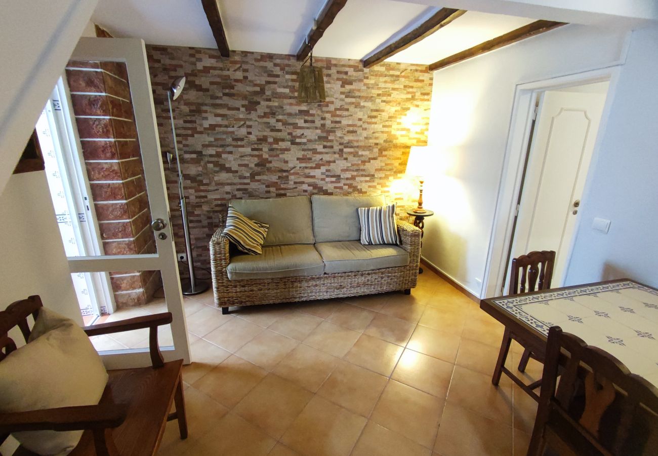 Apartamento em Estoril - Cascais, T2 com excelente jardim no Estoril, Livramento