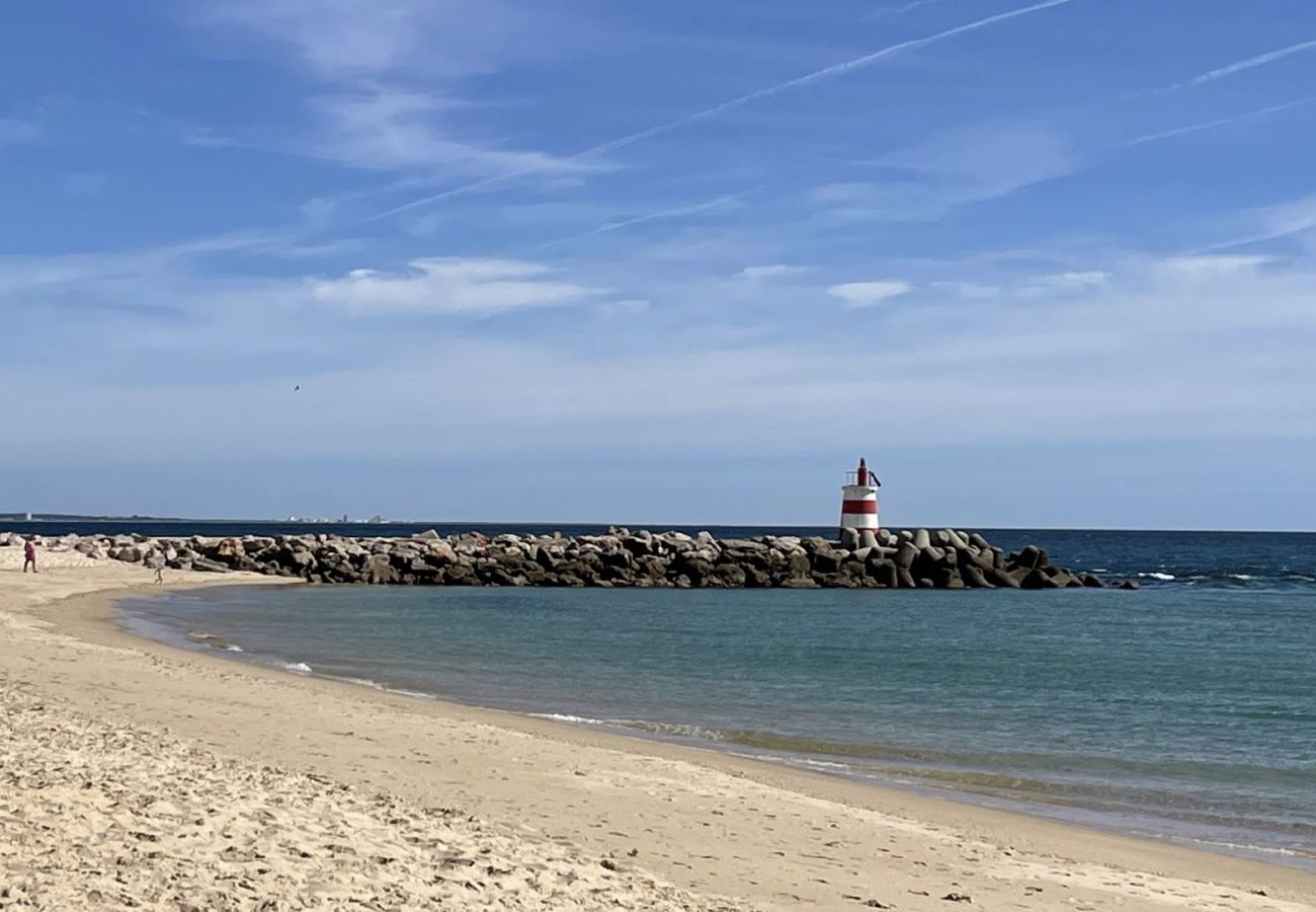 Apartamento em Tavira - Tavira, Apartamento T2 com varanda e Piscina, Vale Caranguejo, Tavira
