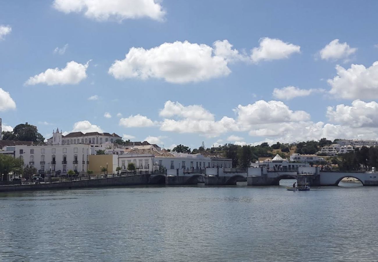 Apartamento em Tavira - Tavira, Apartamento T2 com varanda e Piscina, Vale Caranguejo, Tavira