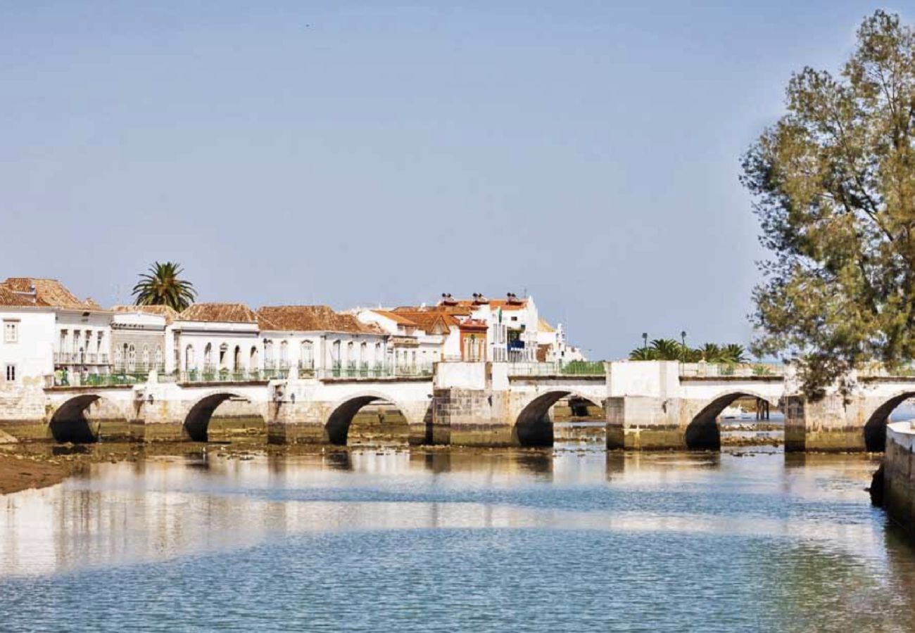 Apartamento em Tavira - Tavira, Apartamento T2 com varanda e Piscina, Vale Caranguejo, Tavira