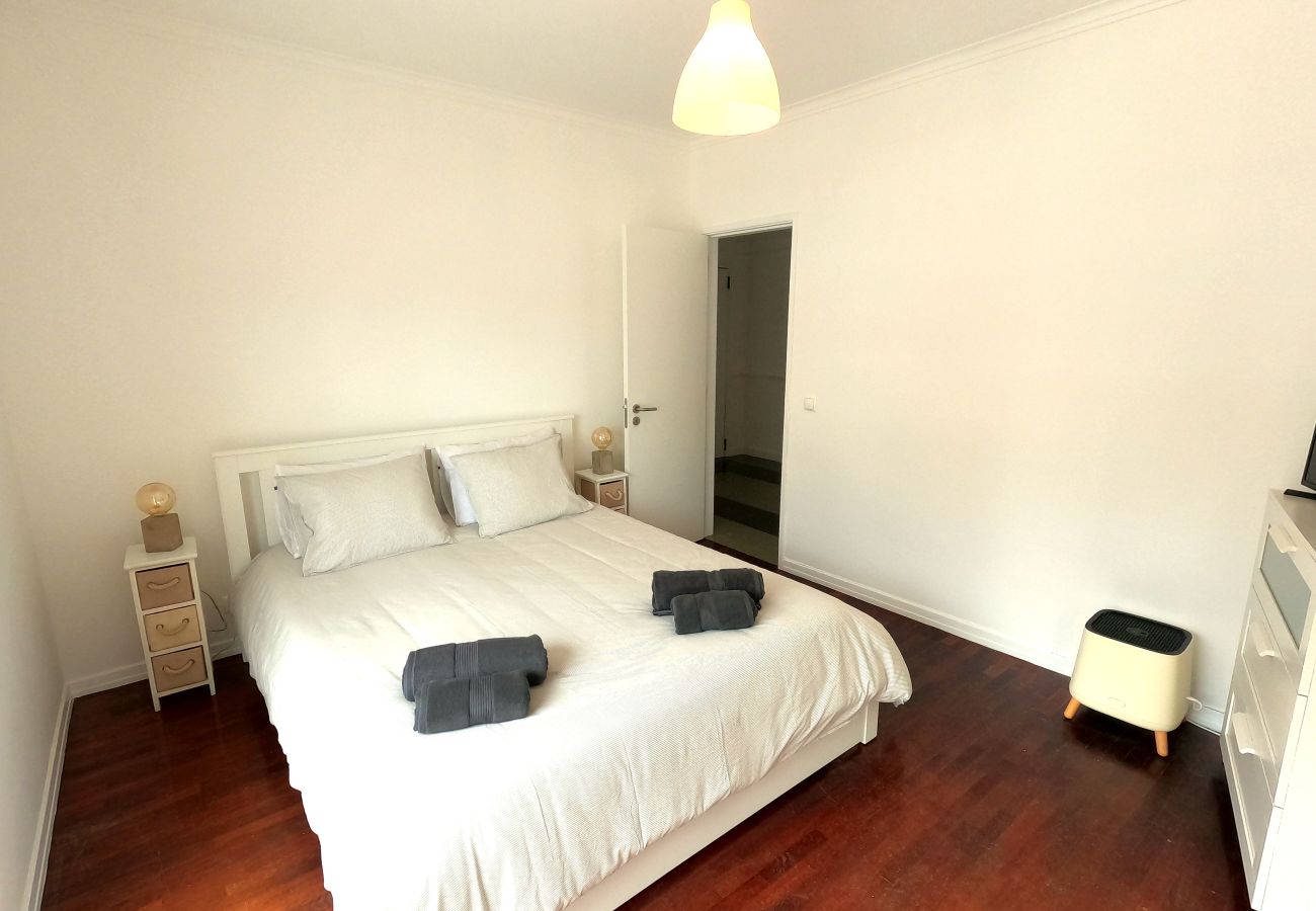Apartamento em Almada - T1 Cacilhas - Varanda e vista rio, Almada, Lisboa