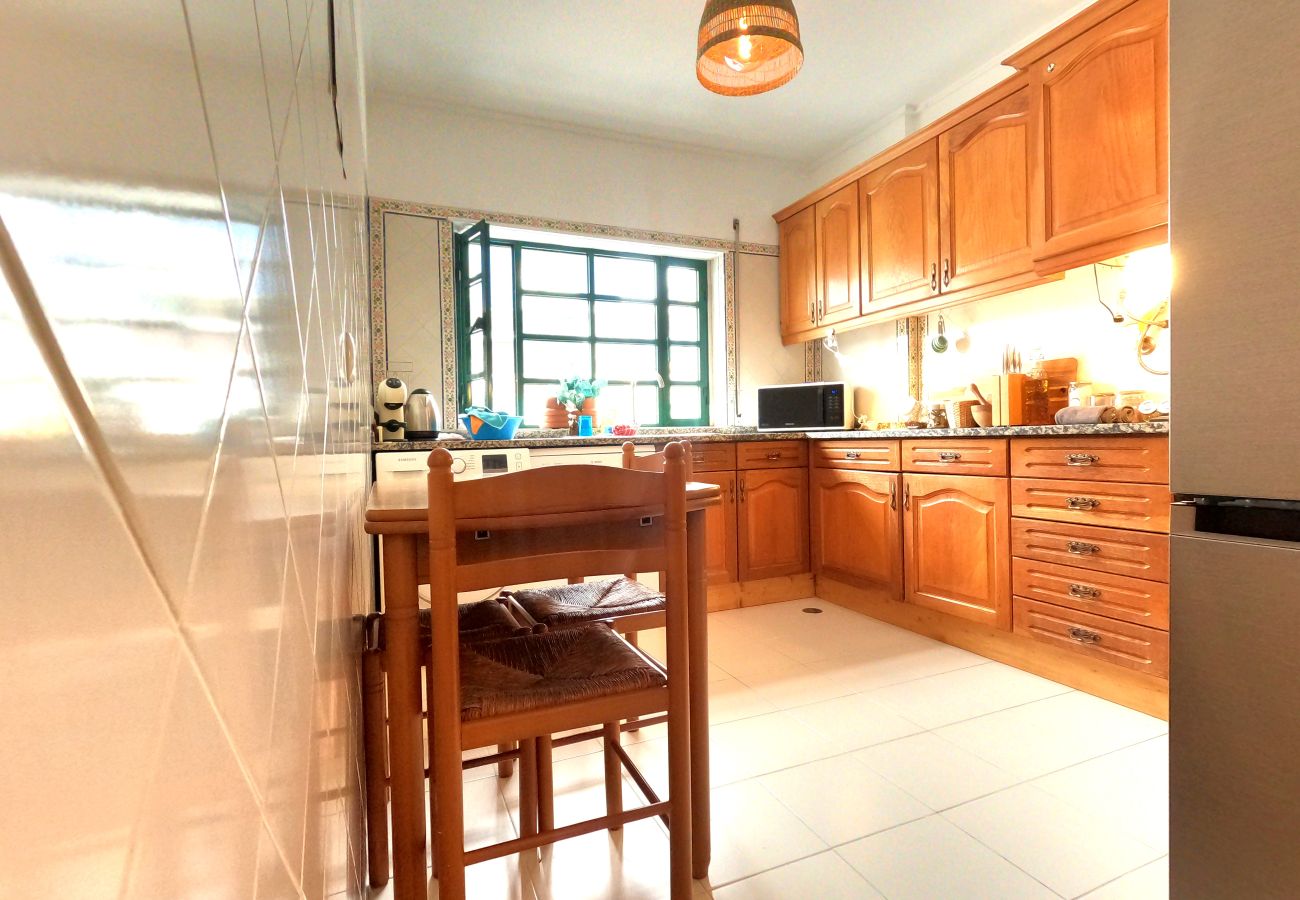 Apartamento em Almada - T1 Cacilhas - Varanda e vista rio, Almada, Lisboa