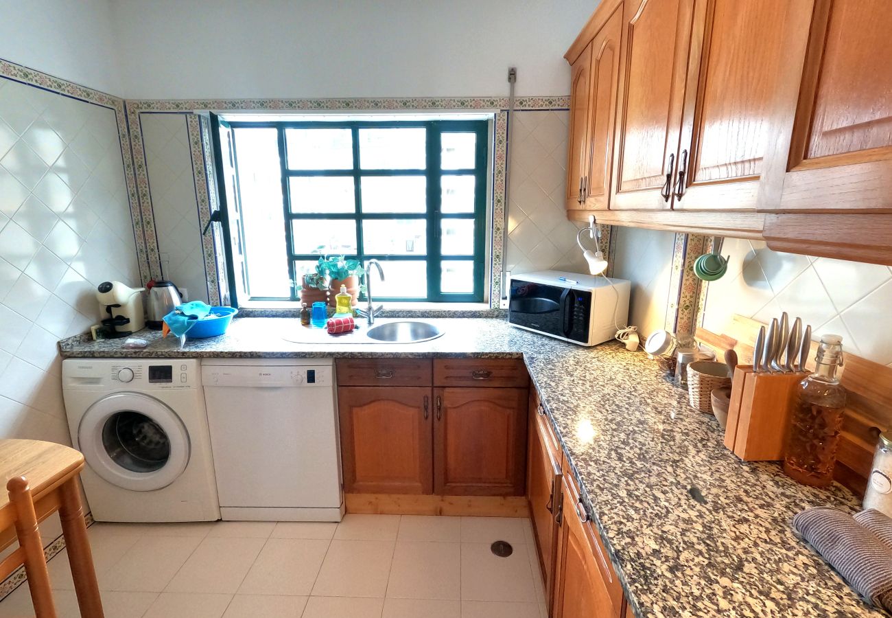 Apartamento em Almada - T1 Cacilhas - Varanda e vista rio, Almada, Lisboa