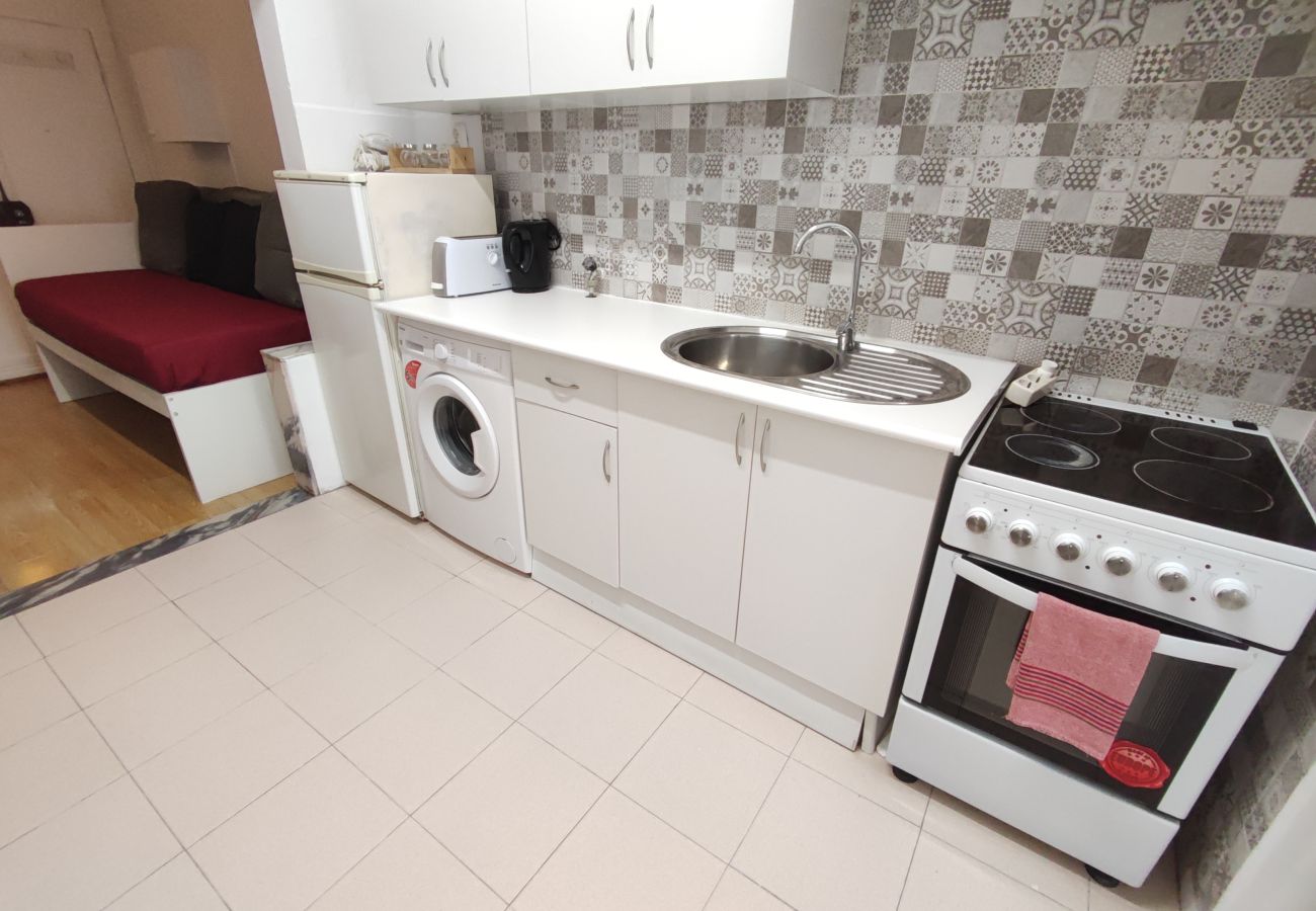 Apartamento em Lisboa - Lisboa, Aconchegante apartamento T1 centro histórico, Penha de França, Lisboa
