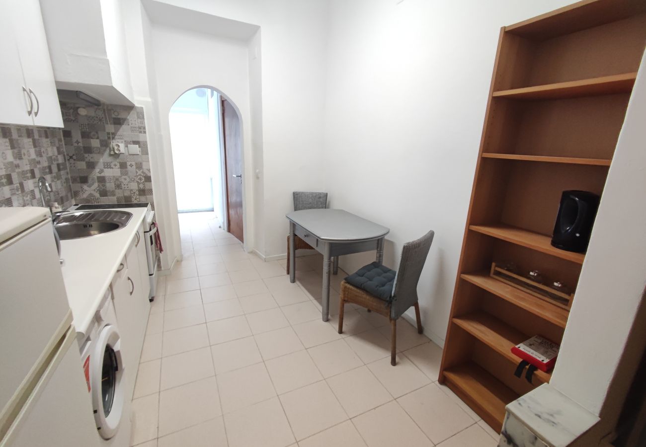 Apartamento em Lisboa - Lisboa, Aconchegante apartamento T1 centro histórico, Penha de França, Lisboa