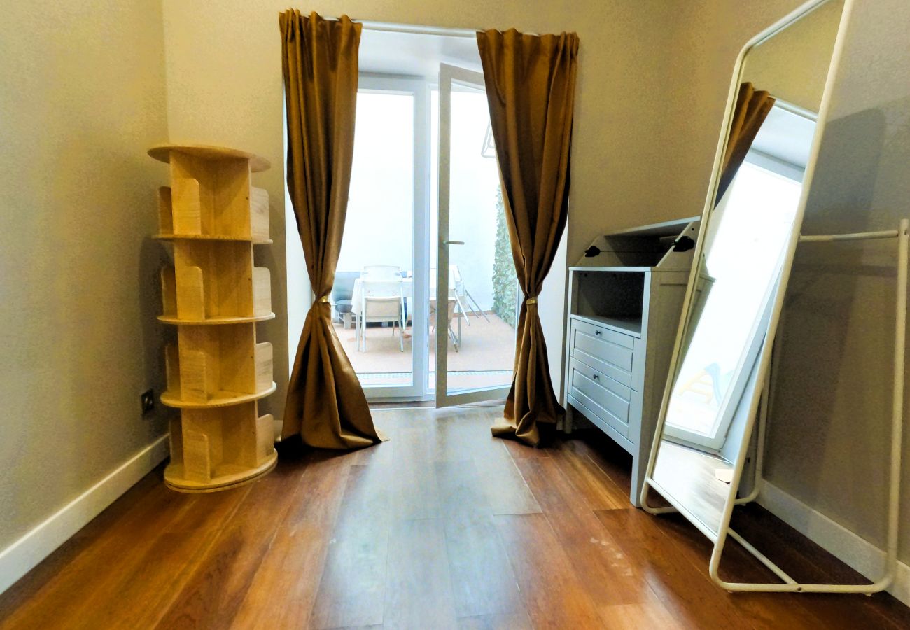 Apartamento em Lisboa - T2 Renovado com Terraço em Lisboa, Arroios