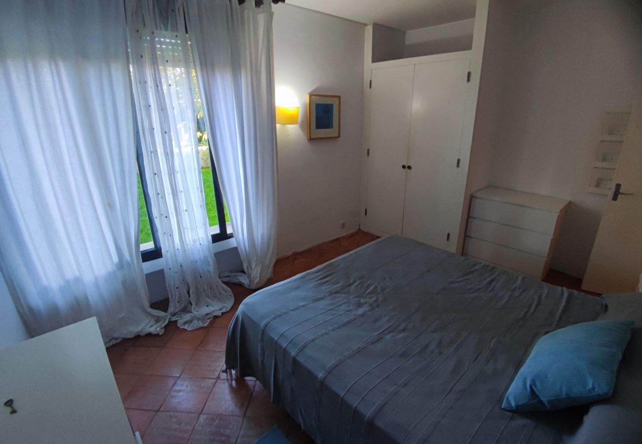 Apartamento em Albufeira - Apartamento T2 com jardim privativo nos Apartamentos da Balaia, Albufeira, Algarve