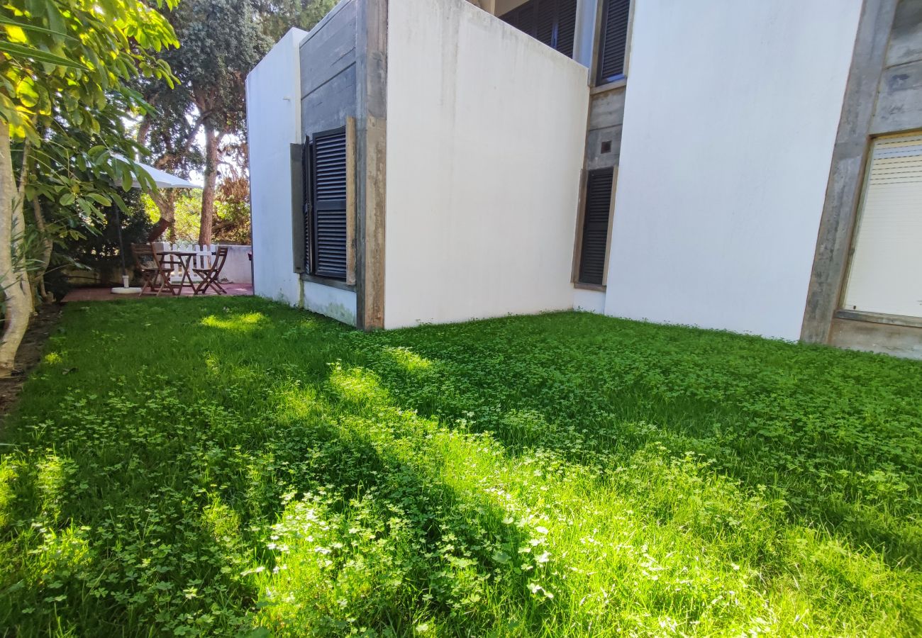 Apartamento em Albufeira - Apartamento T2 com jardim privativo nos Apartamentos da Balaia, Albufeira, Algarve