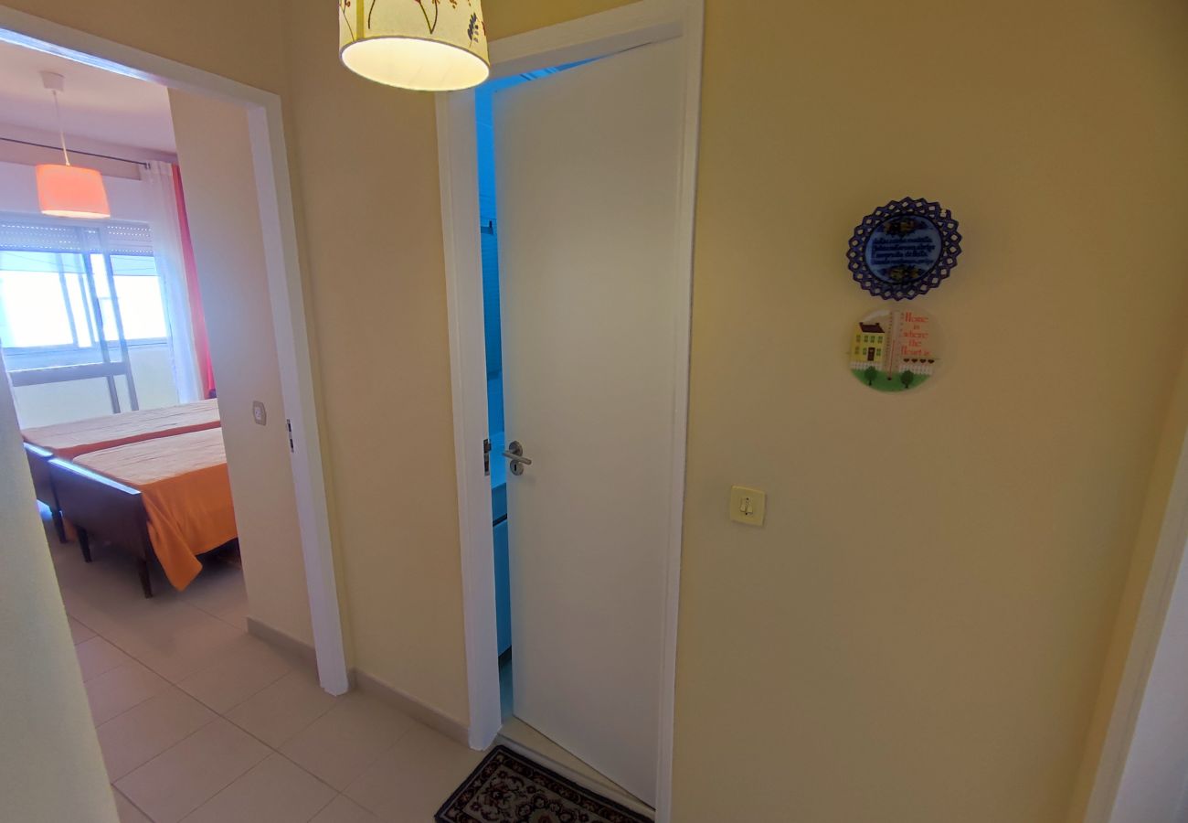 Apartamento em Quarteira - Algarve, apartamento T1+1 acolhedor no centro de Quarteira