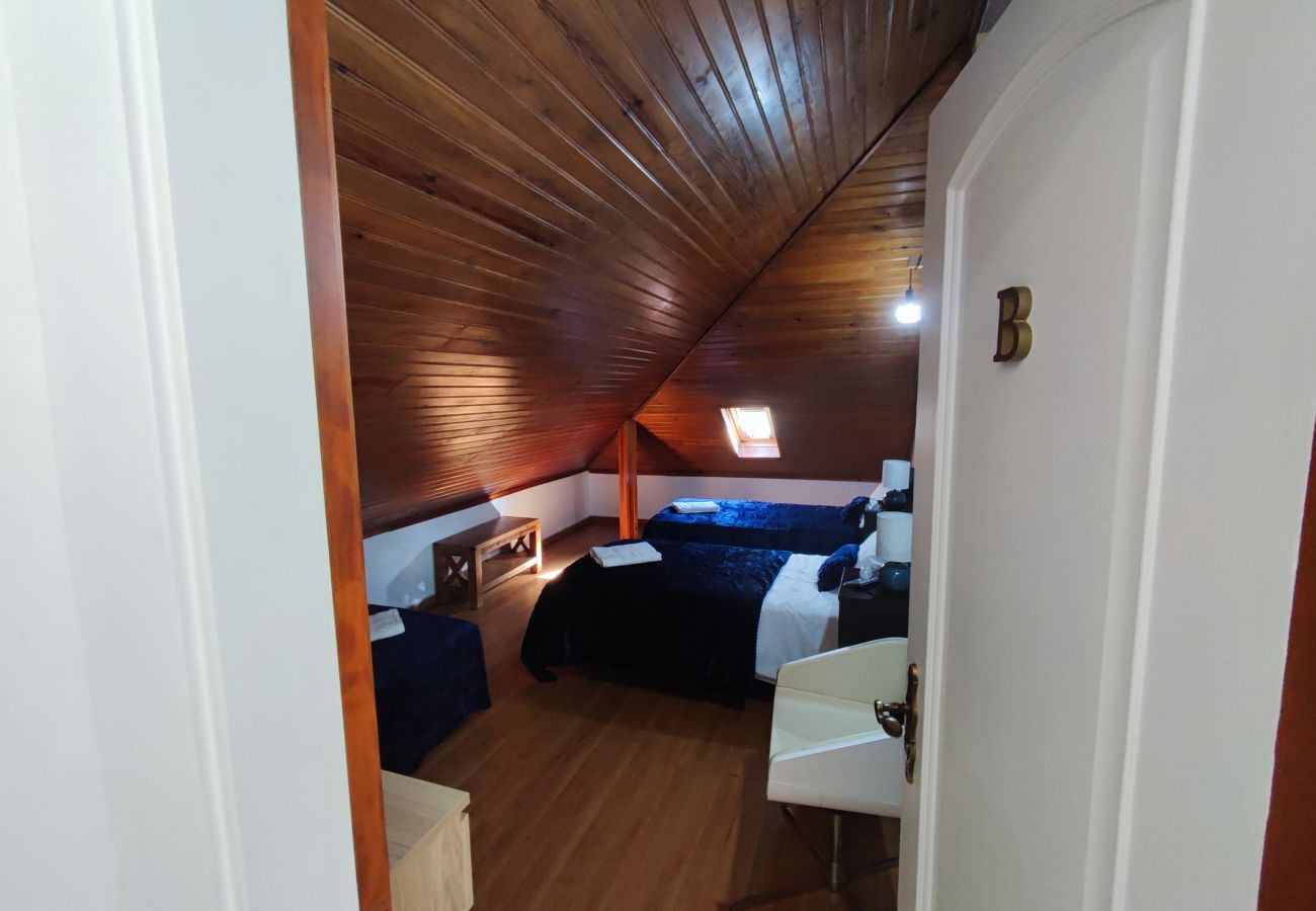 Apartamento em Alenquer - Lisboa, Apartamento T3 no Alojamento Santa Catarina - O seu refúgio no coração de Alenquer