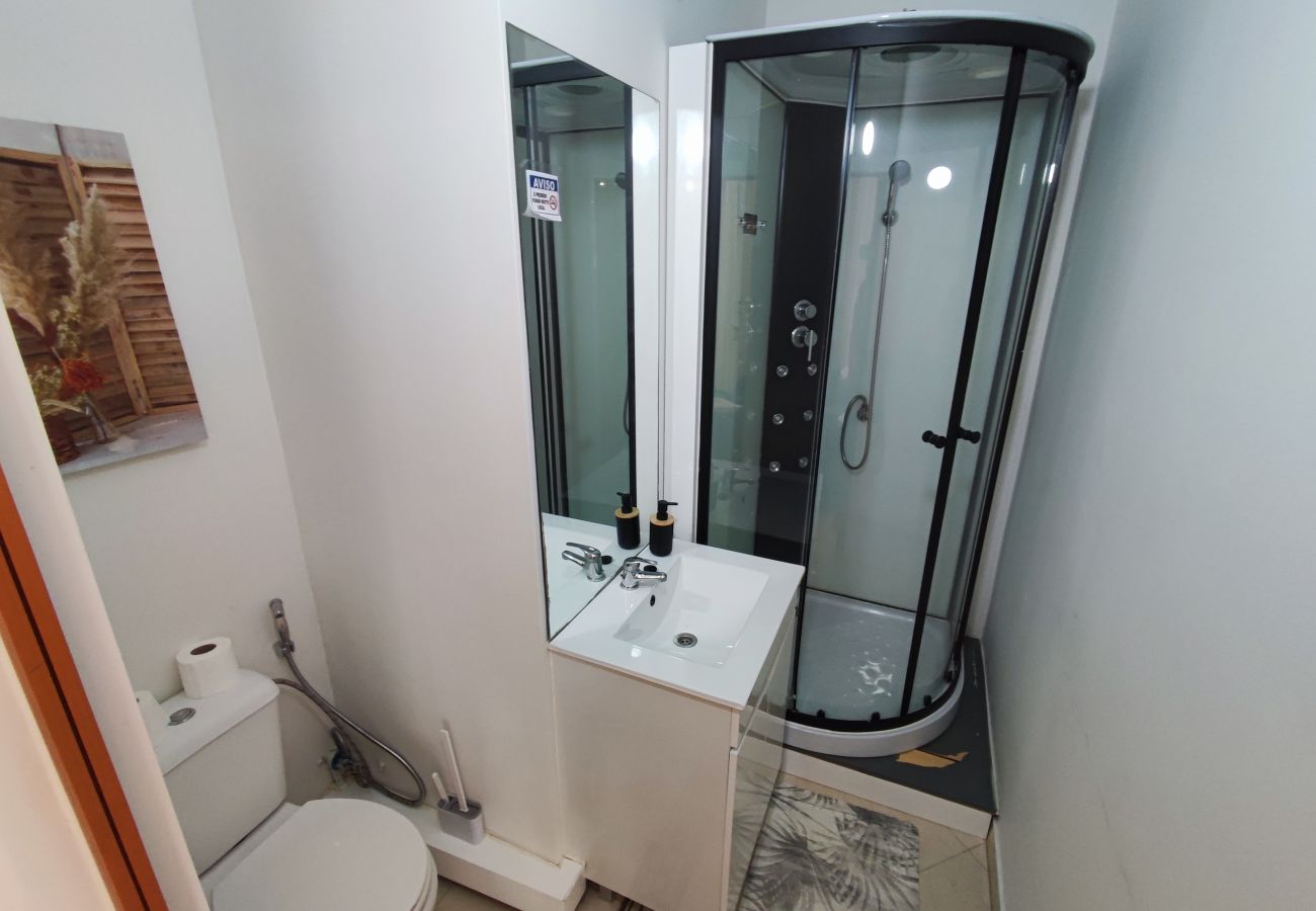 Quarto em Alenquer - Guest House Alojamento Santa Catarina Suite 1 - O seu refúgio no coração de Alenquer