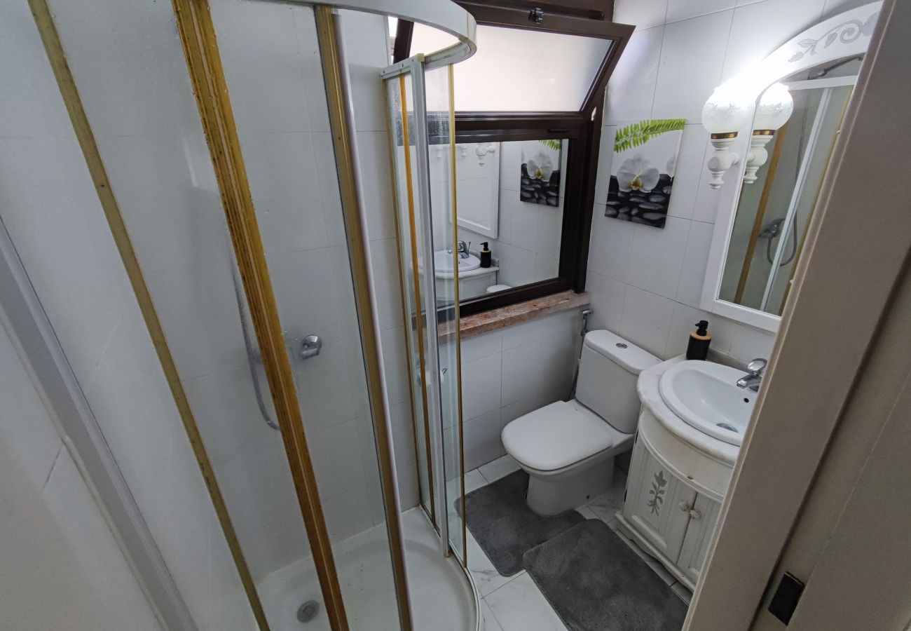 Quarto em Alenquer - Guest House Alojamento Santa Catarina Suite 2 - O seu refúgio no coração de Alenquer