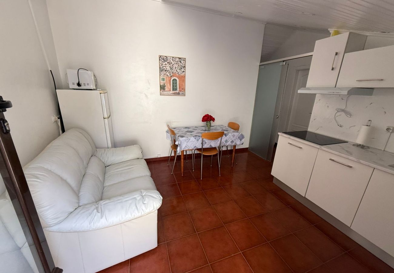 Quarto em Alenquer - Guest House Alojamento Santa Catarina Quarto A - O seu refúgio no coração de Alenquer