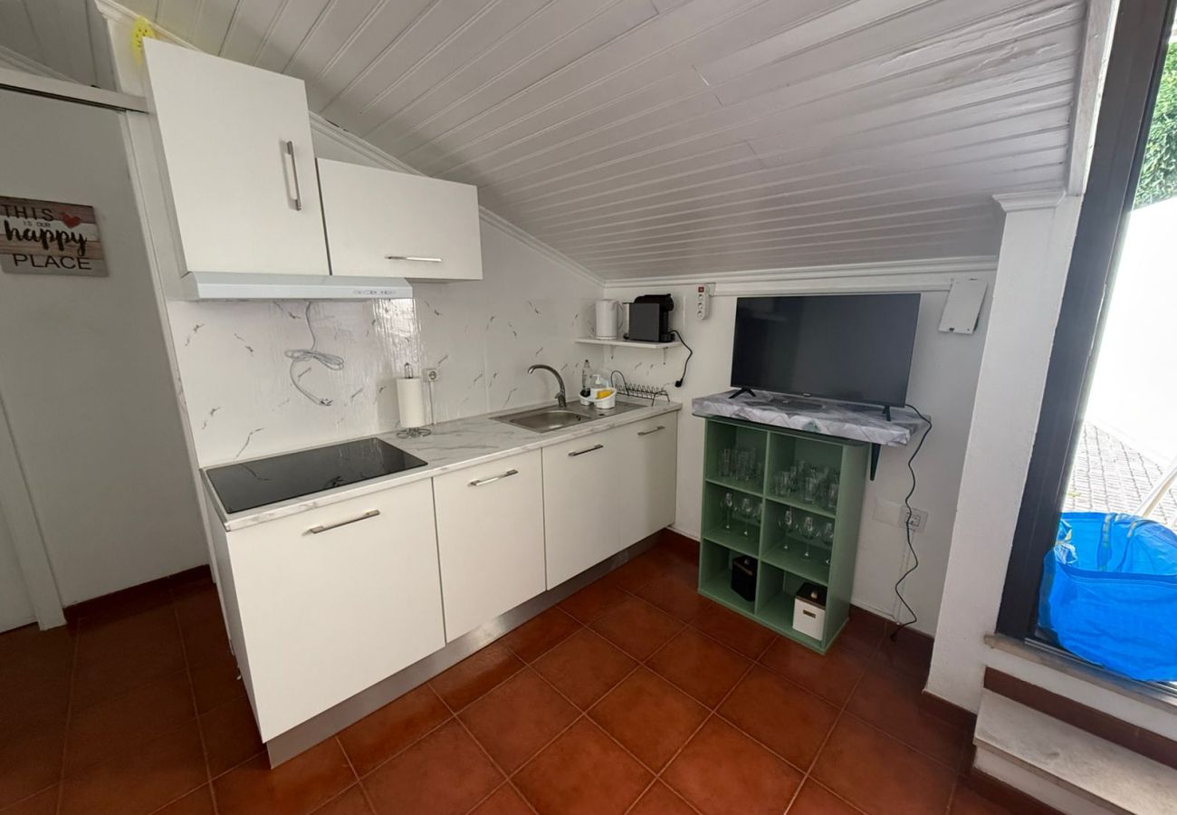 Quarto em Alenquer - Guest House Alojamento Santa Catarina Quarto A - O seu refúgio no coração de Alenquer