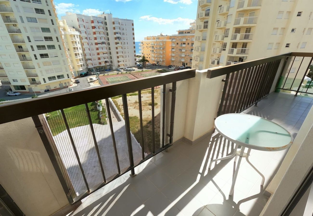 Apartment in Armação de Pêra - Algarve, Apartamento T1 c/ varanda e vista mar, Armação de Pêra