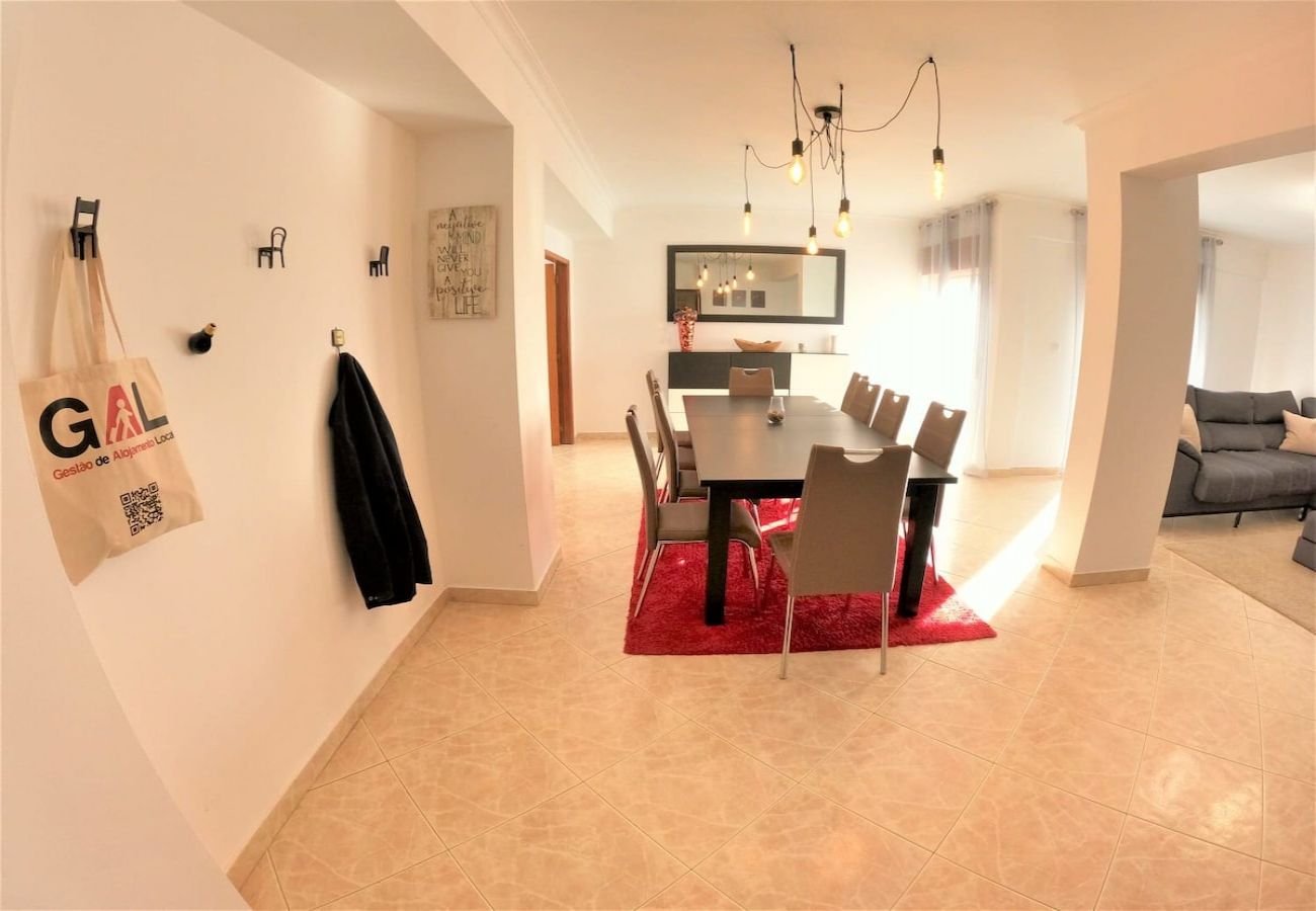 Apartment in Algueirão - Sintra, T3 duplex com terraço e vistas maravilhosas, Tapada das Mercês, Sintra